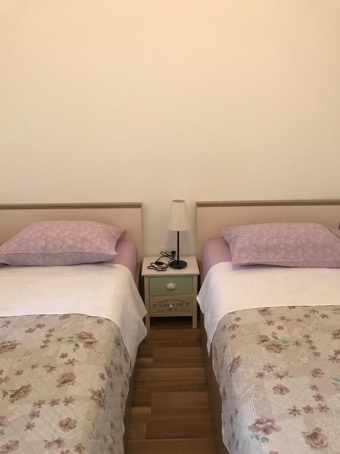 Apartmani Matea Cres Exterior foto