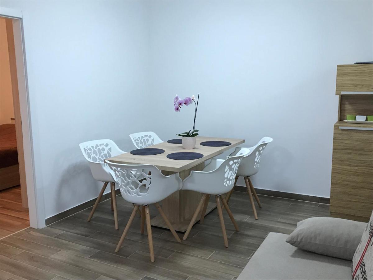 Apartmani Matea Cres Exterior foto